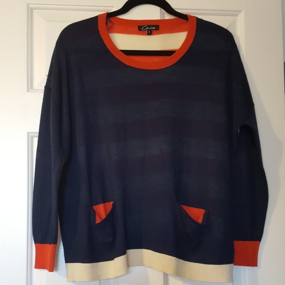 ☆2/$25☆ Sweatshirt